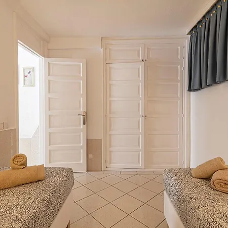 Beautiful Location Parque Santiago 1 Apartment Playa de las Americas (Tenerife)